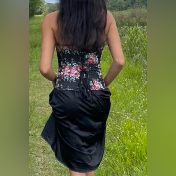 Floral Lace Back Corset Bustier Top - Picture 4 of 12